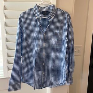 Vineyard Vines button down shirt.